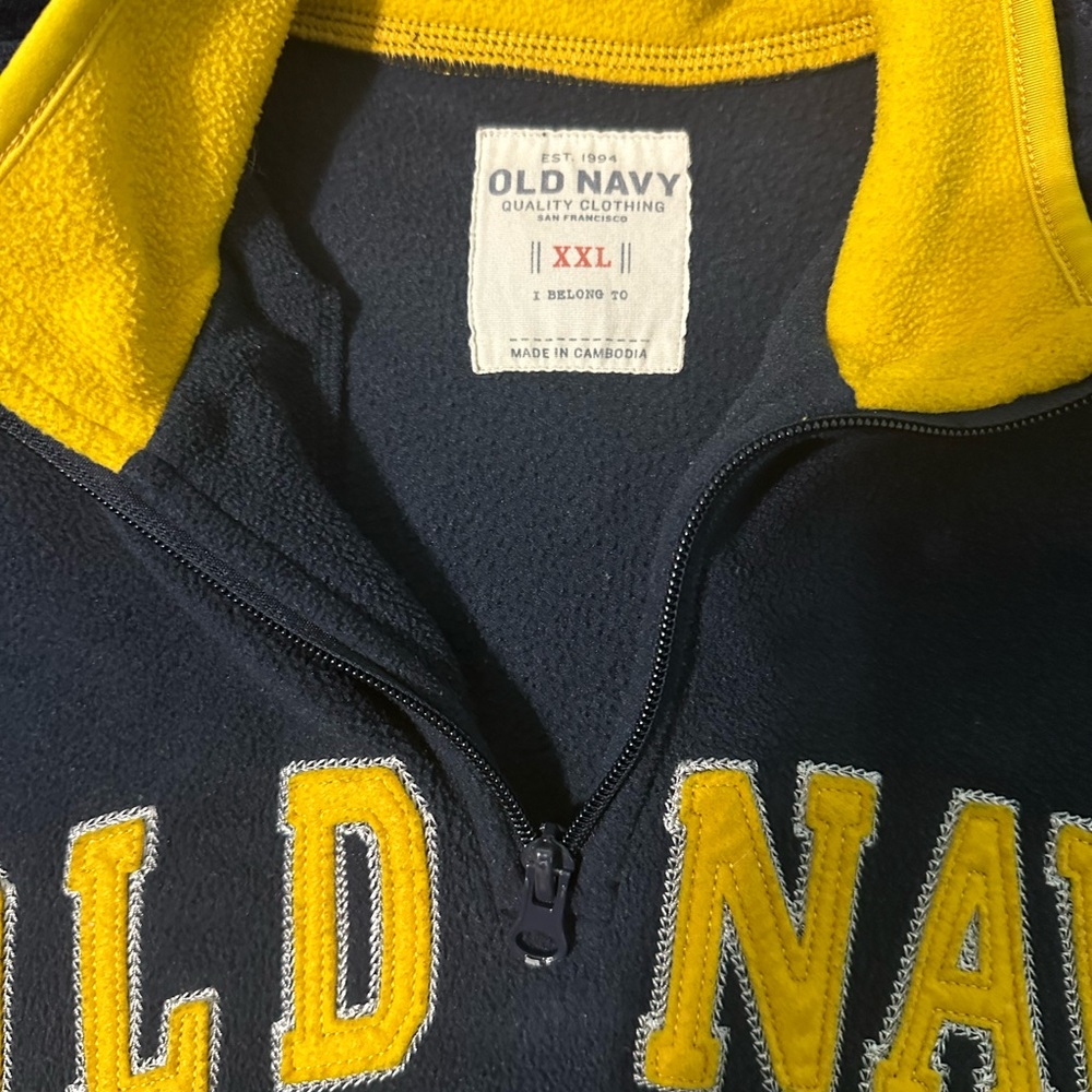 VINTAGE OLDNAVY WOMEN HALF ZIPPED UP - SIZE XXL